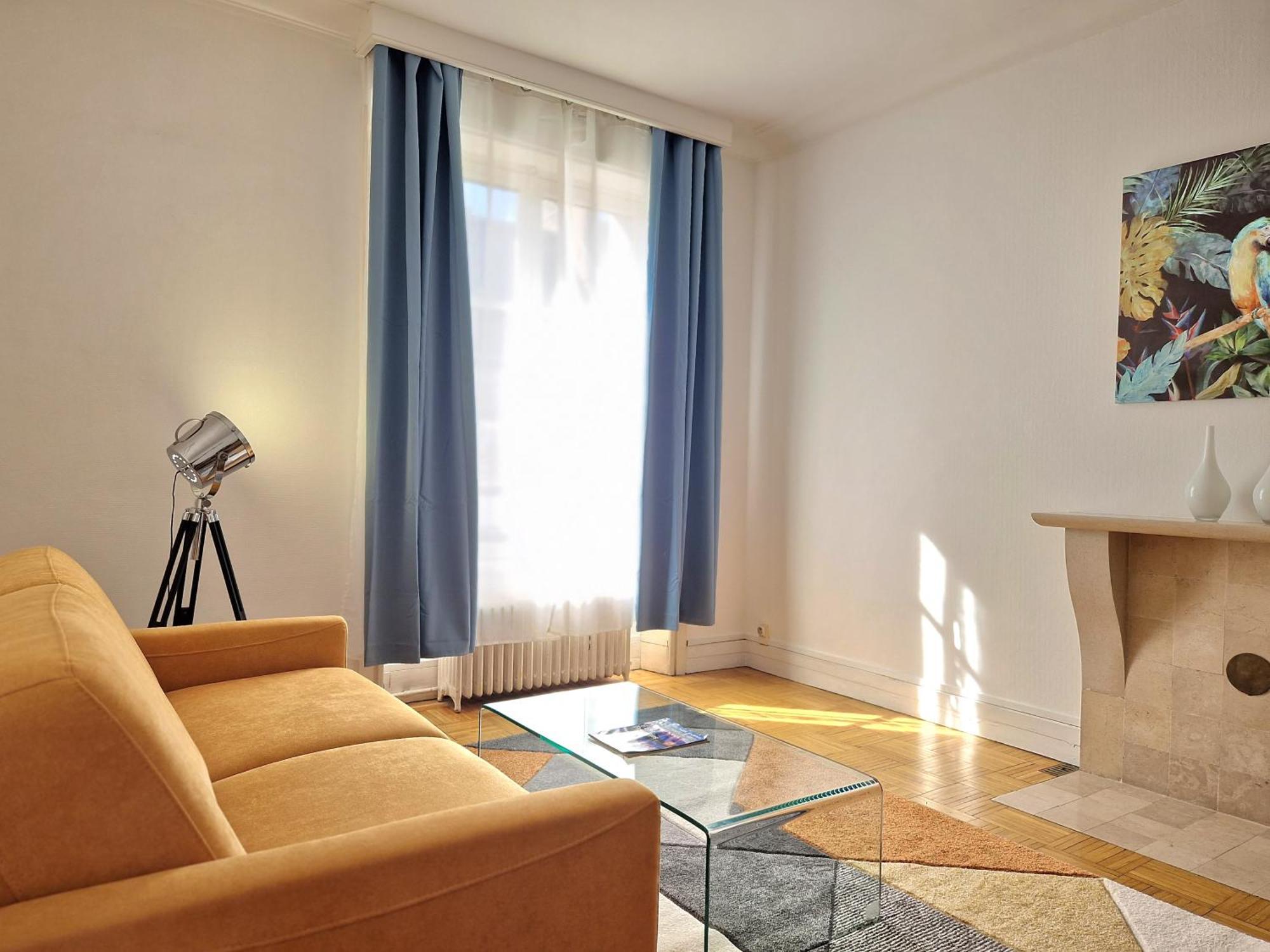 Au Coeur De L'Histoire Apartment Orleans Bagian luar foto